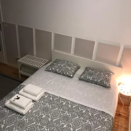 Homestay R'ossio Lisbon